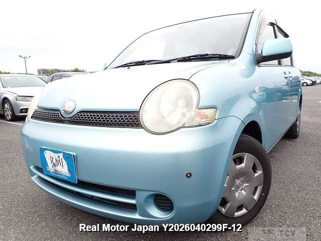 2005 Toyota Sienta