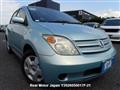 2003 Toyota IST