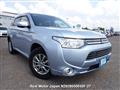 2013 Mitsubishi OUTLANDER PHEV