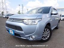 2013 Mitsubishi OUTLANDER PHEV