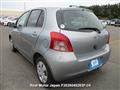 2006 Toyota Vitz