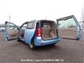 2006 Toyota Raum