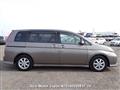 2009 Toyota Isis