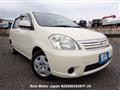 2003 Toyota Raum