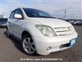 2003 Toyota IST