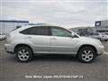 2004 Toyota Harrier