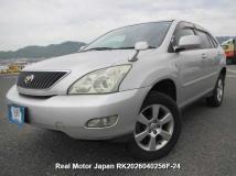 2004 Toyota Harrier