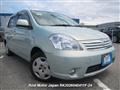 2003 Toyota Raum