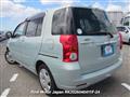 2003 Toyota Raum