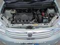 2003 Toyota Raum