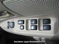 2003 Toyota Raum