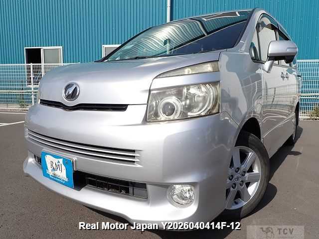 2008 Toyota Voxy