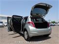2011 Toyota Vitz