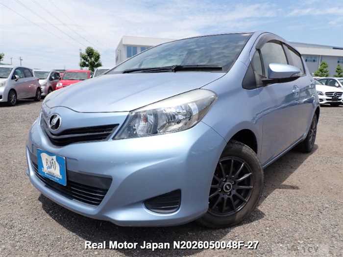 2013 Toyota Vitz