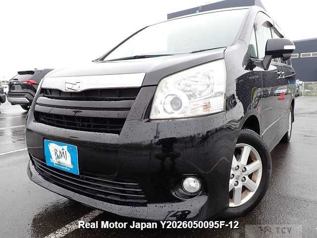 2008 Toyota Noah