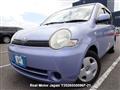 2004 Toyota Sienta