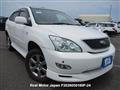 2004 Toyota Harrier