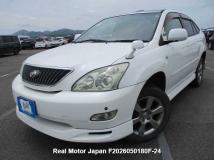 2004 Toyota Harrier