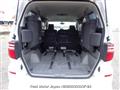 2005 Toyota Alphard