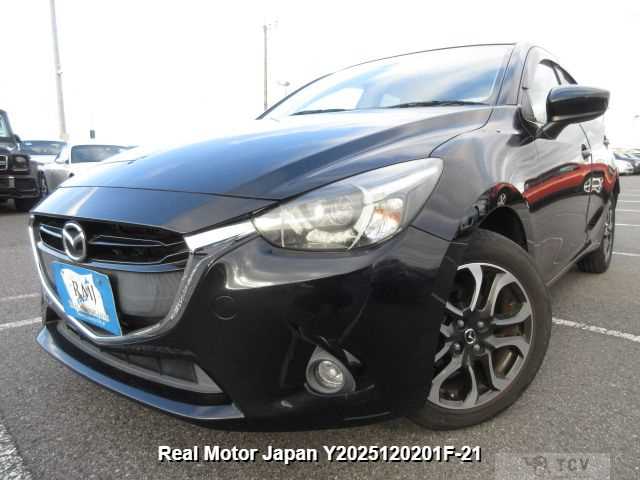 2015 Mazda Demio