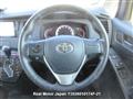 2013 Toyota Isis