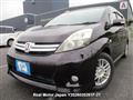 2013 Toyota Isis