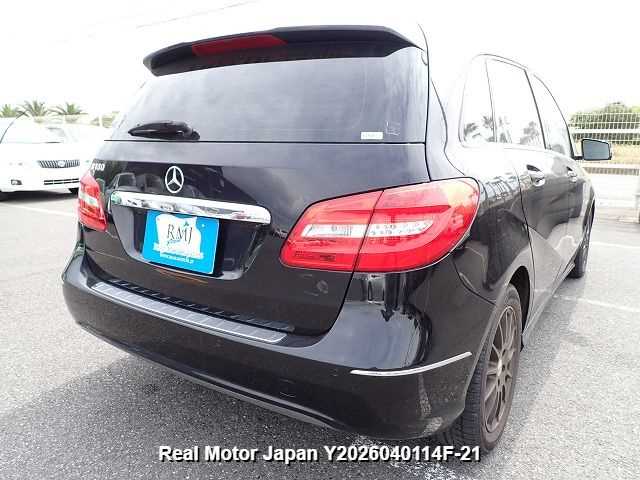 Mercedes-Benz B-Class 2012 photo 4