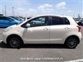 2005 Toyota Vitz