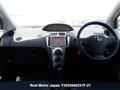 2005 Toyota Vitz