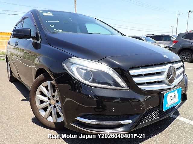 Mercedes-Benz B-Class 2014 photo 2