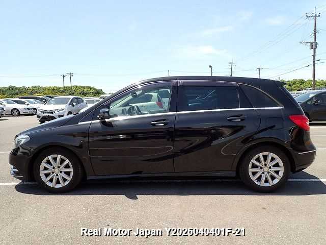 Mercedes-Benz B-Class 2014 photo 5