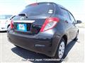 2013 Toyota Vitz