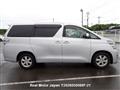 2011 Toyota Vellfire