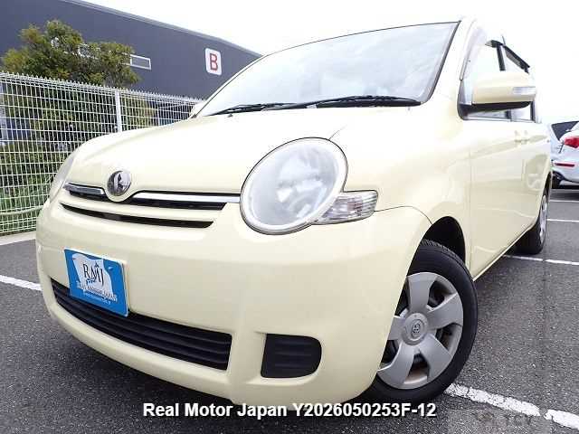 2009 Toyota Sienta