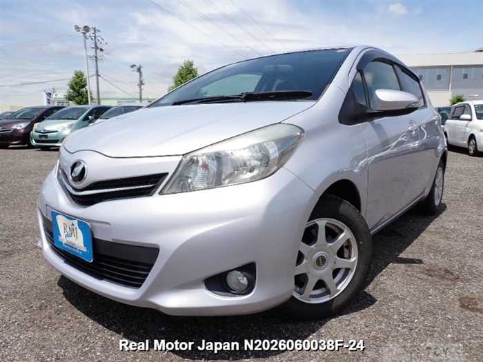2013 Toyota Vitz