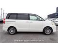 2006 Toyota Noah
