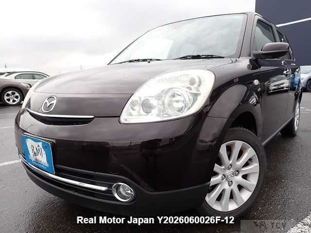 2009 Mazda Verisa