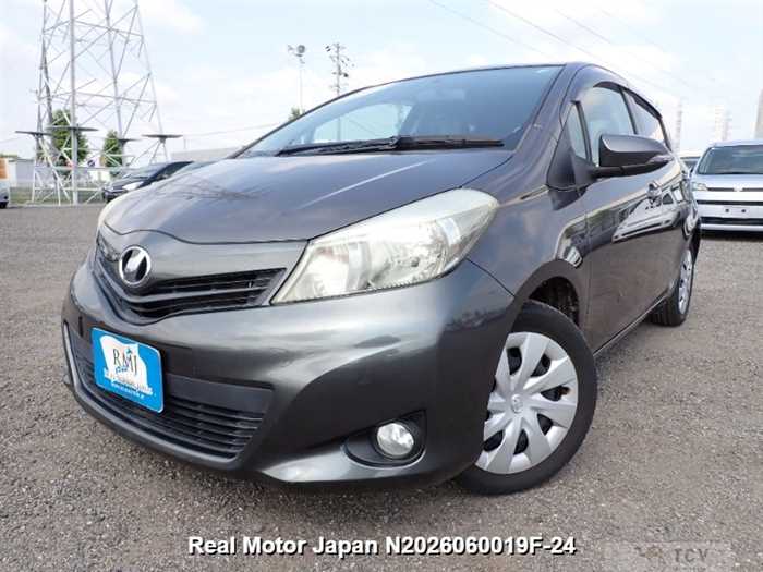 2011 Toyota Vitz