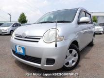 2009 Toyota Sienta