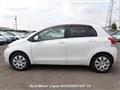2010 Toyota Vitz