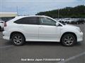 2004 Toyota Harrier