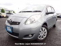 2010 Toyota Vitz