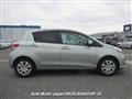 2011 Toyota Vitz
