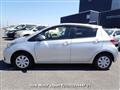 2013 Toyota Vitz