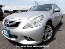 2013 Nissan Skyline
