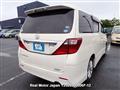 2010 Toyota Alphard