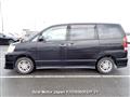 2005 Toyota Noah