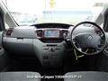 2005 Toyota Noah