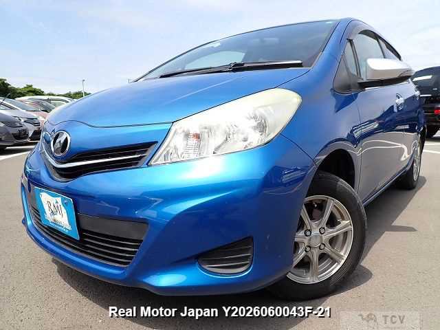 2011 Toyota Vitz
