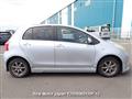 2005 Toyota Vitz